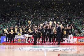 ＂罗塞尼尔有何特点？强调控球逼抢，待年轻人宽容